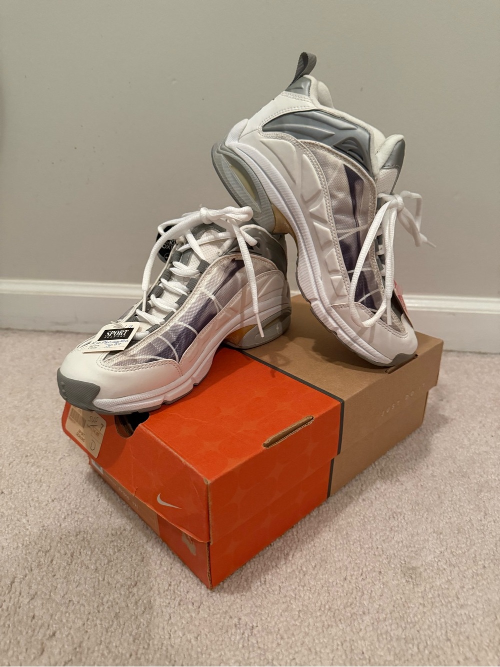 Nike White and Gray Air Medius Mid